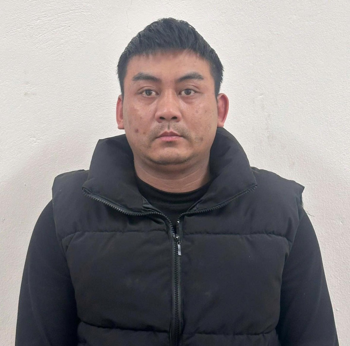 Khởi tố đối tượng hành hạ vợ, con ở Bắc Ninh