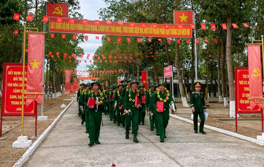 BĐBP Tây Ninh đón nhận 430 chiến sĩ mới nhập ngũ năm 2026 BĐBP Tây Ninh đón nhận 430 chiến sĩ mới nhập ngũ năm 2026
