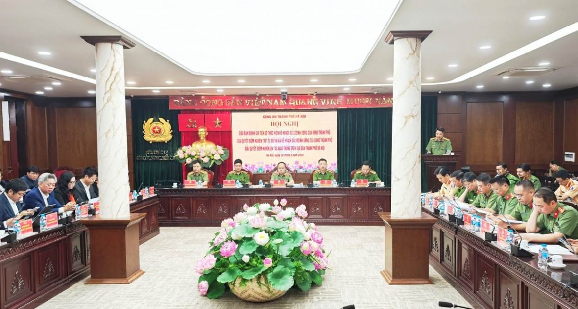 Giám đốc Công an Hà Nội: Không khoán trắng, nể nang vi phạm trật tự đô thị