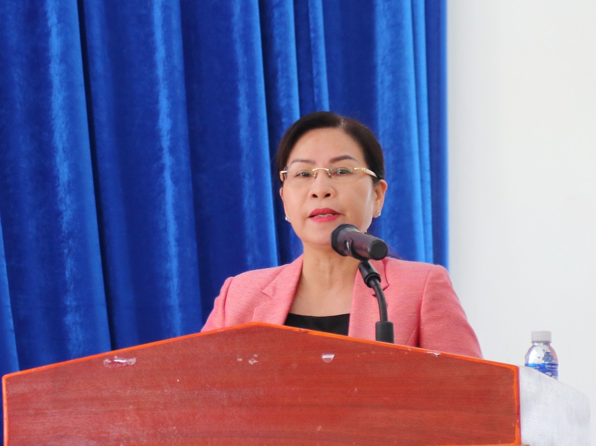 Ứng cử viên ĐBQH lắng nghe kiến nghị cử tri, cam kết đồng hành cùng Phú Mỹ phát triển bền vững