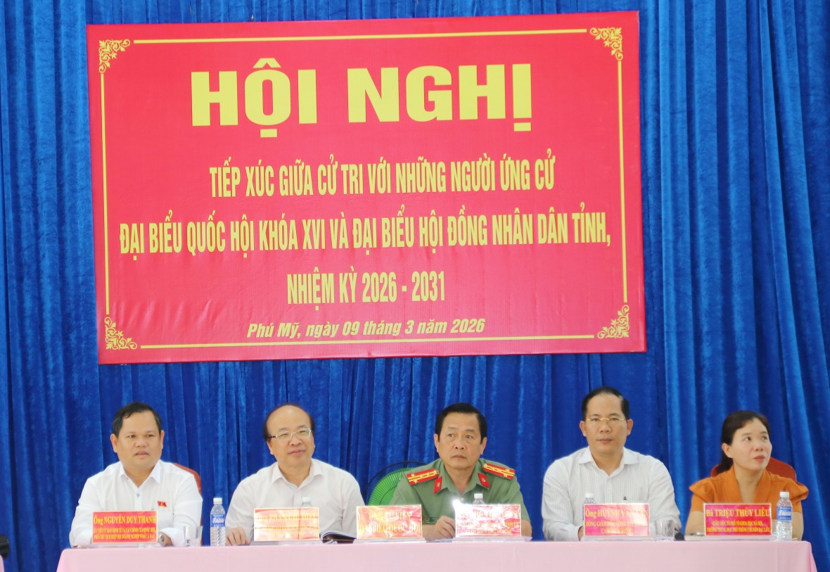 Ứng cử viên ĐBQH lắng nghe kiến nghị cử tri, cam kết đồng hành cùng Phú Mỹ phát triển bền vững