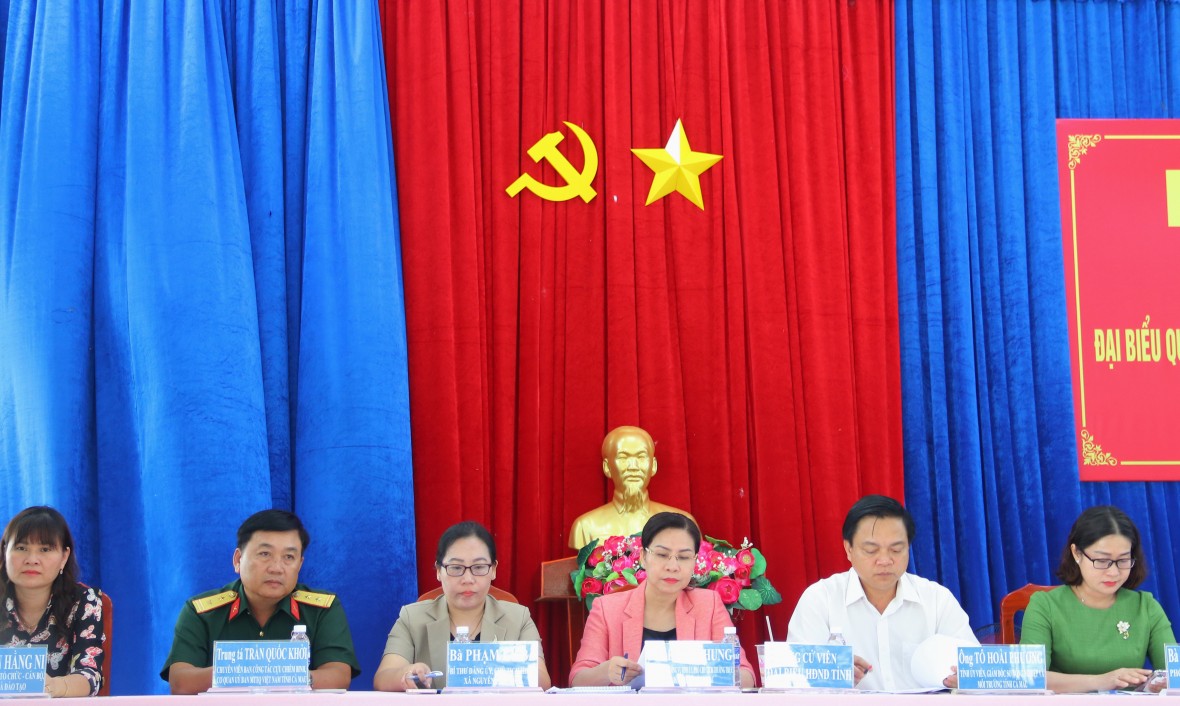 Ứng cử viên ĐBQH lắng nghe kiến nghị cử tri, cam kết đồng hành cùng Phú Mỹ phát triển bền vững