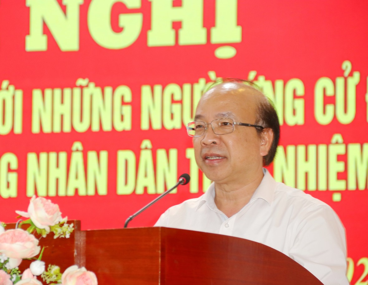 Ứng cử viên ĐBQH khóa XVI cam kết gần dân, lắng nghe cử tri Ứng cử viên ĐBQH khóa XVI cam kết gần dân, lắng nghe cử tri