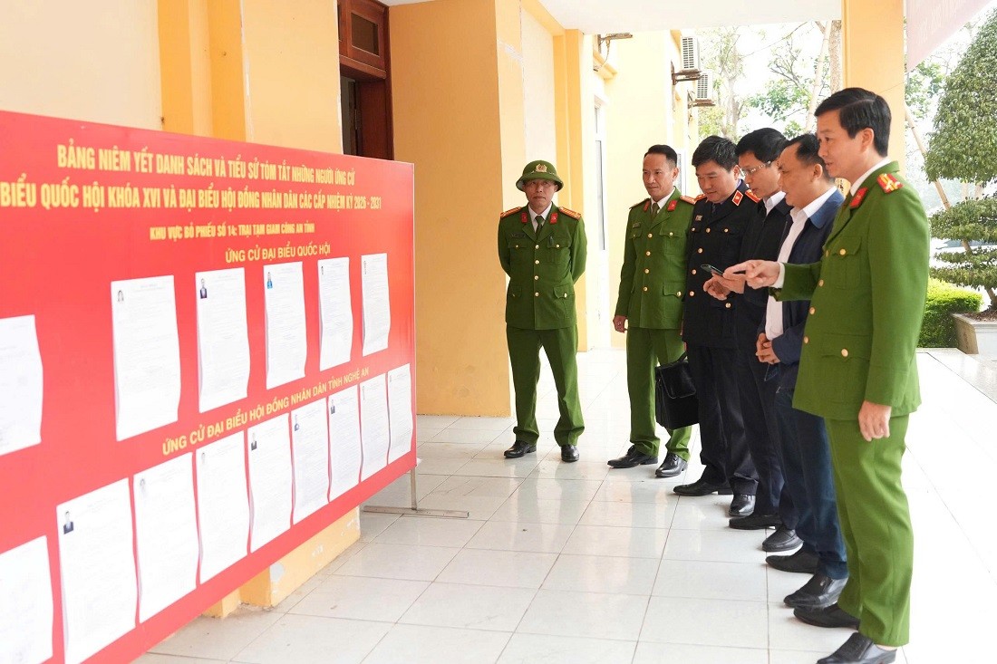 Bảo đảm ngày bầu cử diễn ra an toàn, nghiêm túc và đúng quy định của pháp luật - Ảnh Công an Nghệ An.