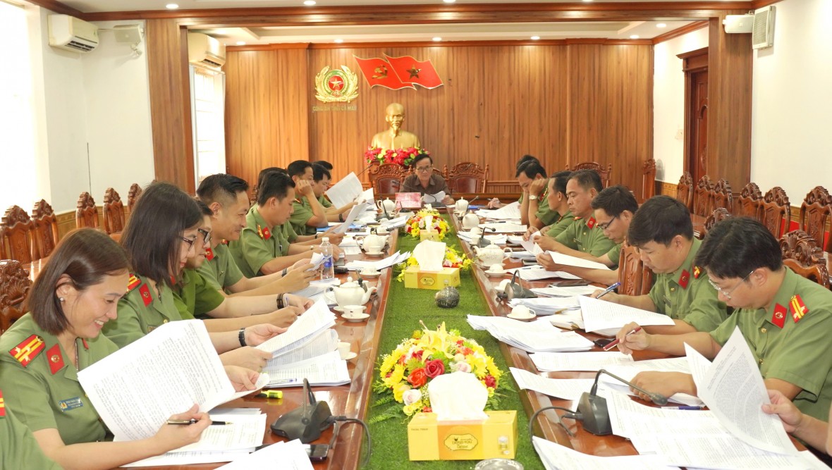 Công an Cà Mau triển khai “nhiệm vụ kép”, sẵn sàng cho ngày bầu cử