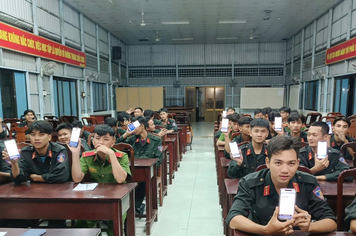 Công an Cà Mau triển khai “nhiệm vụ kép”, sẵn sàng cho ngày bầu cử