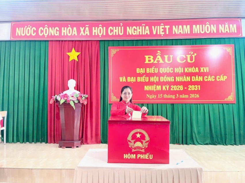 Chùm ảnh không khí nô nức ngày hội bầu cử ĐBQH và HĐND tại Đồng Nai