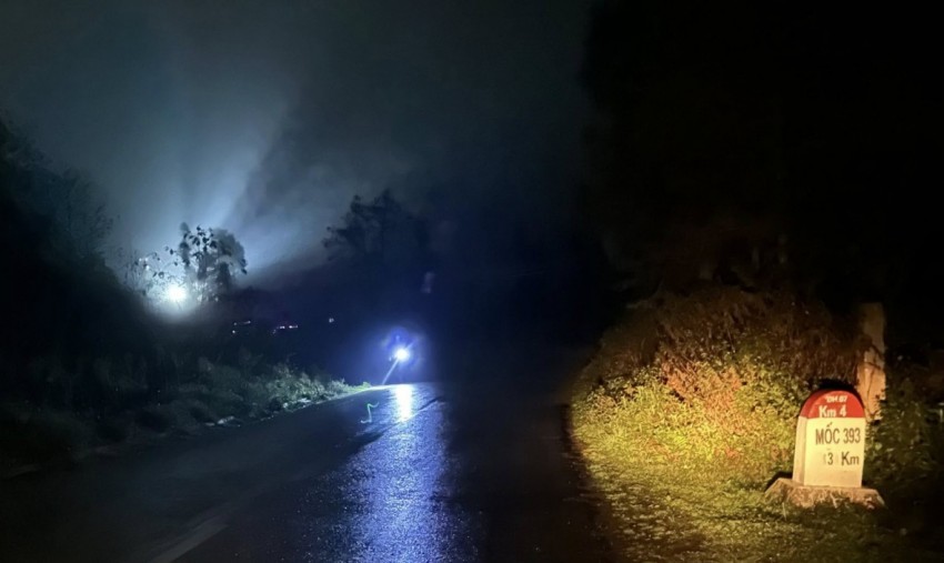 Từ tinh mơ, cử tri rẻo cao Tuyên Quang đã rộn ràng đi bầu cử