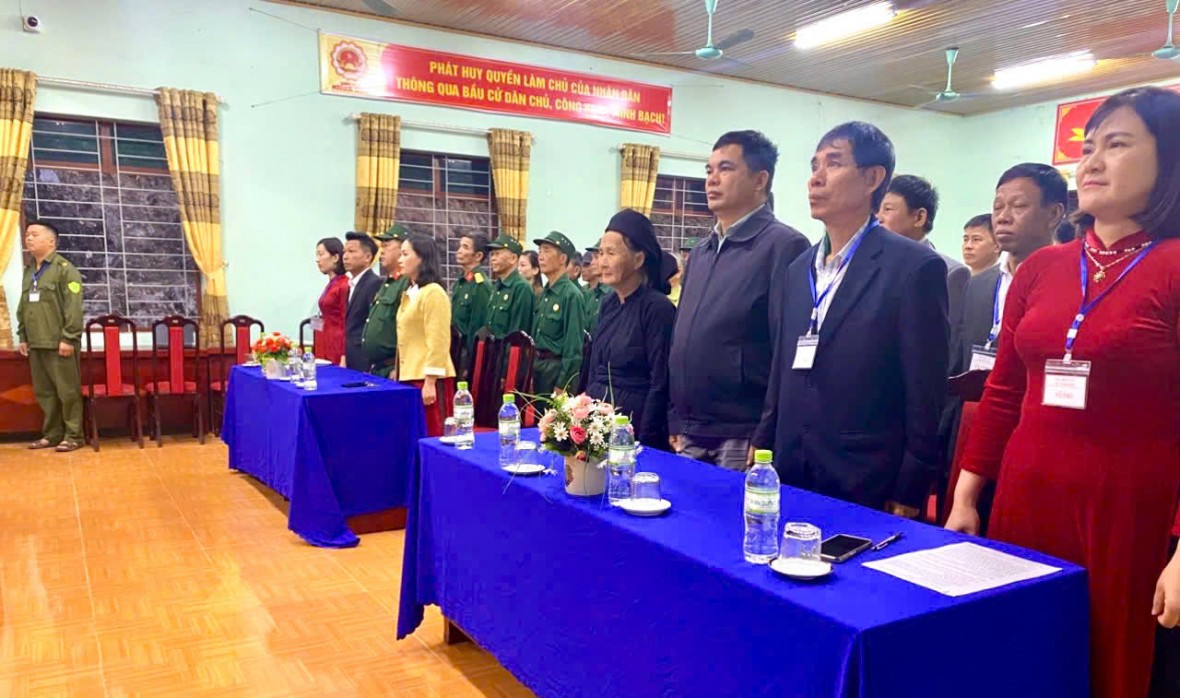 Cử tri rẻo cao Thái Nguyên nô nức, phấn khởi đi bầu cử