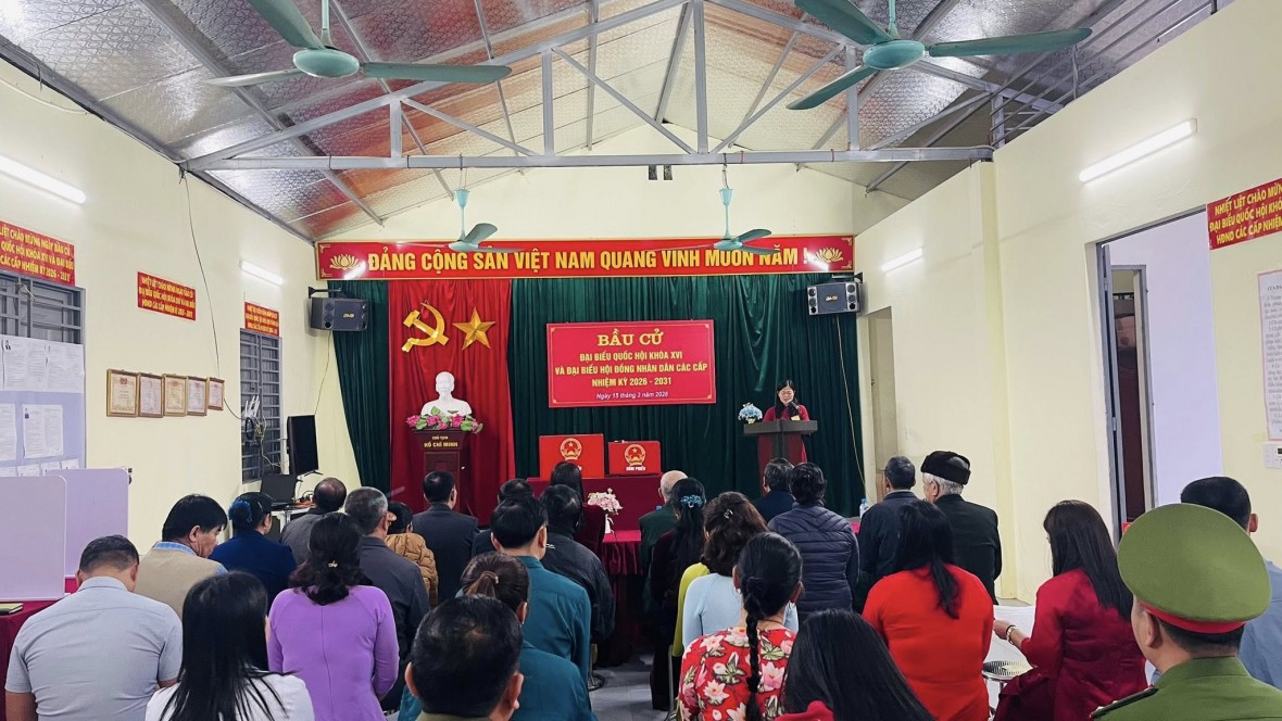 Cử tri rẻo cao Thái Nguyên nô nức, phấn khởi đi bầu cử