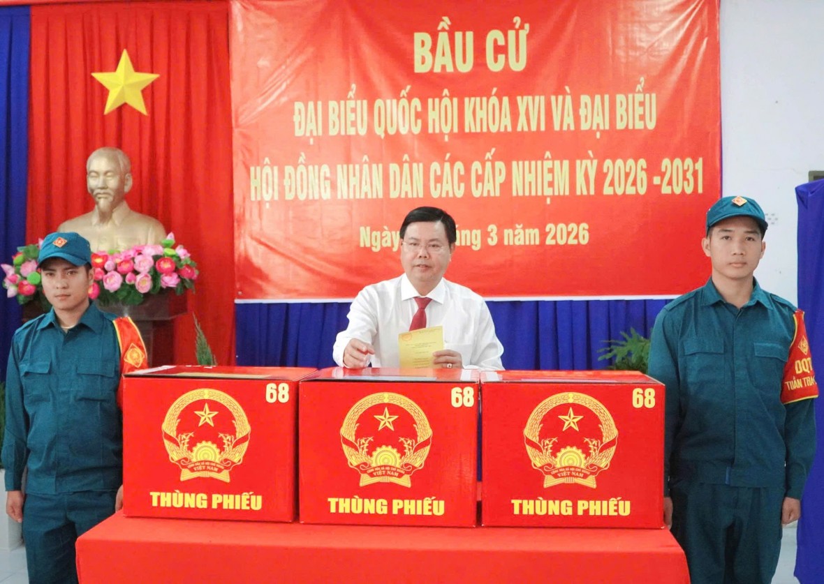 Hơn 3,3 triệu cử tri An Giang phấn khởi đi bầu cử