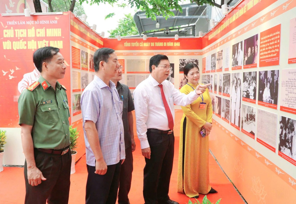 Hơn 3,3 triệu cử tri An Giang phấn khởi đi bầu cử