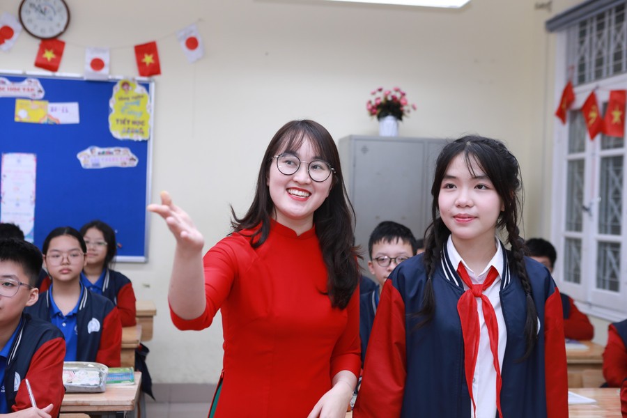 Học sinh Hà Nội hoàn thành THCS đều được tuyển vào THPT