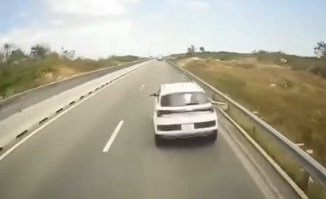 nguyen nhan vu tai nan tren cao toc cam lam vinh hao khien hai nguoi tu vong