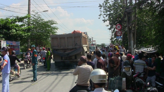 Hiện trượng vụ TNGT thương t&acirc;m.