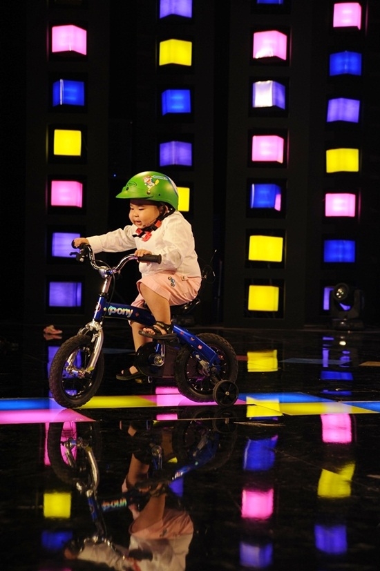 1001 khoảnh khắc đ&aacute;ng y&ecirc;u của Ku Tin trong Người H&ugrave;ng T&iacute; Hon