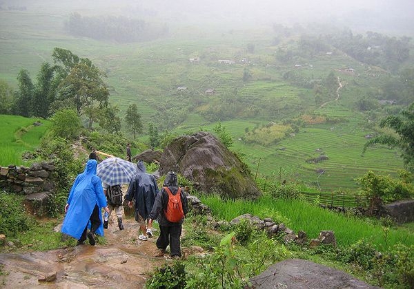 Sa Pa trời chuyển lạnh v&agrave; c&oacute; mưa nhỏ.