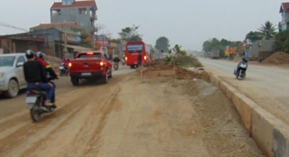 Chương Mỹ (Hà Nội): Đoạn đường "ma trận" nơi cửa ngõ Thủ đô