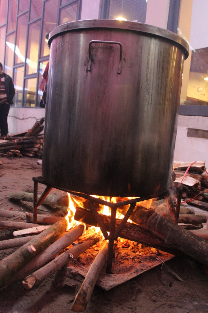 Những nồi b&aacute;nh sắp ra l&ograve;.