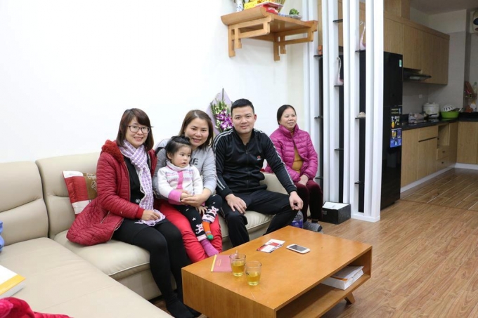Một gia đ&igrave;nh đ&atilde; nhận căn hộ v&agrave; về ở trước Tết Nguy&ecirc;n đ&aacute;n.