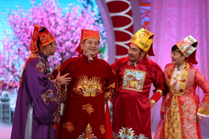 Th&aacute;i độ tửng từng tưng của c&aacute;c T&aacute;o khi chuẩn bị b&aacute;o c&aacute;o với Ngọc Ho&agrave;ng