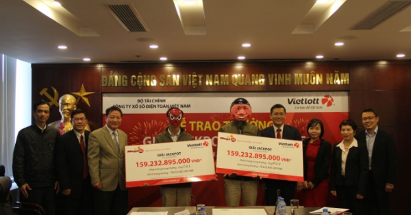 Kết quả xổ số Vietlott ngày 1/1: Vietlott đã chi 568 tỷ đồng để trả thưởng