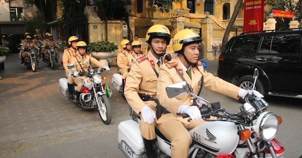 Hà Nội kiên quyết xử lý trường hợp can thiệp vào việc xử phạt vi phạm ATGT