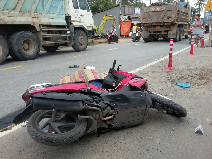 Hiện trường vụ tai nạn giao th&ocirc;ng.