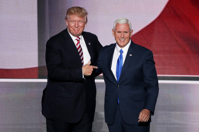 Tổng thống đắc cử Donald Trump v&agrave; Ph&oacute; tướng Mike Pence. (Ảnh: Getty)