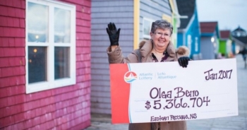 Trúng 4 triệu USD nhờ dãy số trong mơ