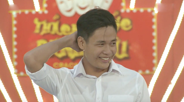 Kh&ocirc;ng ai nghĩ ch&agrave;ng trai ngố ngố n&agrave;y...