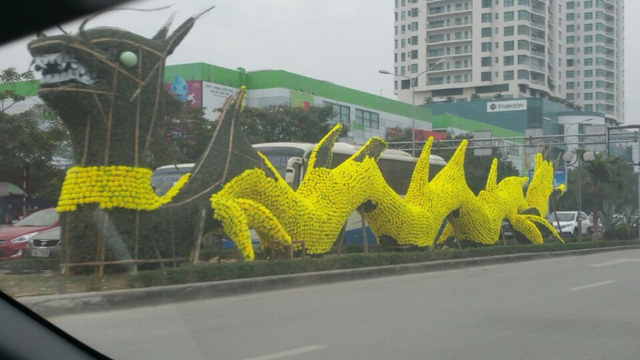 Hải Ph&ograve;ng y&ecirc;u cầu th&aacute;o dỡ rồng v&agrave;ng trang tr&iacute; g&acirc;y tranh c&atilde;i