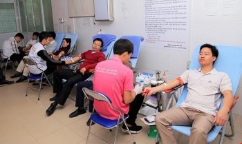 Tình nguyện hiến máu có cần luật hóa?