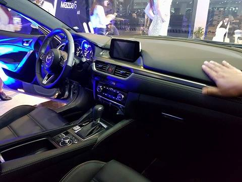 Nội thất của Mazda6.
