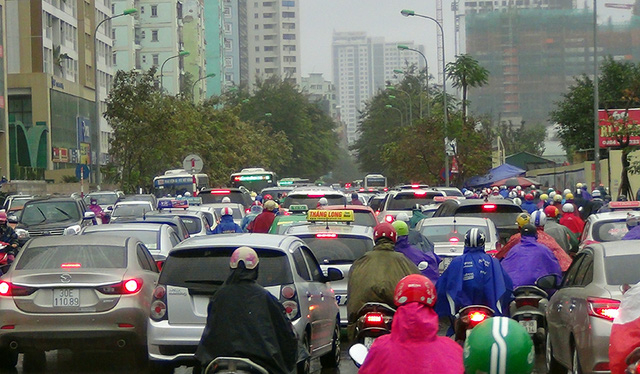 Kẹt cứng trong gi&aacute; lạnh.