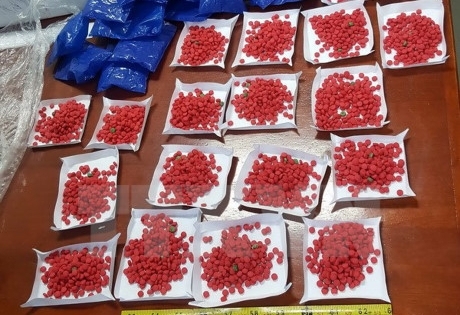 Vận chuyển thuê hơn 11.000 viên ma túy để lấy tiền cưới vợ