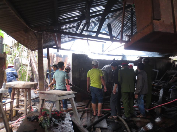 Lực lượng chức năng c&ugrave;ng gia đ&igrave;nh đang khẩn trương l&agrave;m r&otilde; nguy&ecirc;n nh&acirc;n.