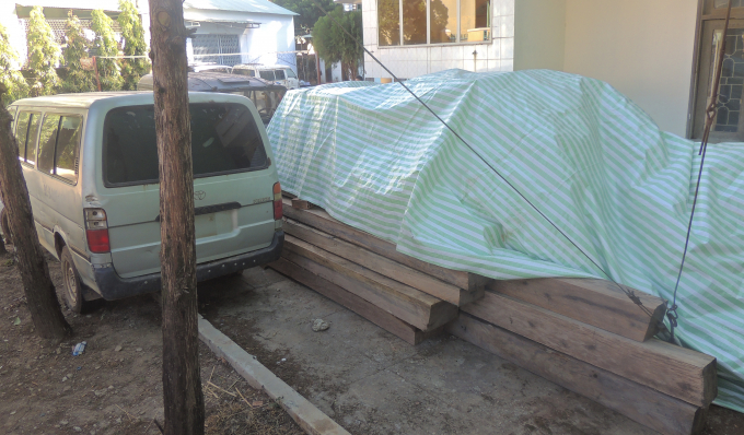 Nhiều l&acirc;m sản tr&aacute;i ph&eacute;p đang được thu giữ tại Hạt kiểm l&acirc;m Đắk Glei.