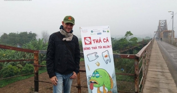 Tiễn ông Công ông Táo về trời: "Thả cá đừng thả túi nilon"