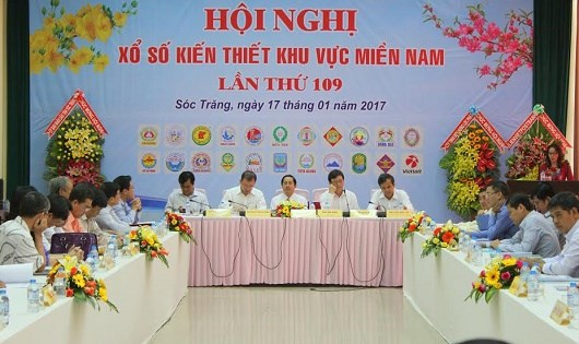 Trong hội nghị 109, hội trường n&oacute;ng dần l&ecirc;n khi đề cập đến hoạt động kinh doanh của Vietlott.