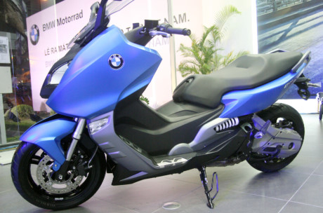 BMW C600 sport&nbsp;đắt ngang với Honda City 1.5MT. Ảnh:&nbsp;H&acirc;n Nguyễn.