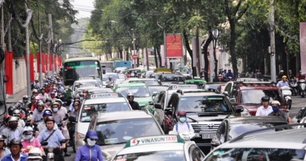 Thủ tướng chỉ đạo các giải pháp chống ùn tắc giao thông tại TP Hồ Chí Minh