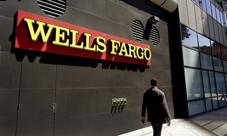 Những t&agrave;i khoản ảo đ&oacute; đ&atilde; gi&uacute;p Wells Fargo thu về một khoản tiền khổng lồ. Nhờ đ&oacute; nh&acirc;n vi&ecirc;n của Wells Fargo cũng thu lợi lớn.&nbsp;Ảnh: NPR.