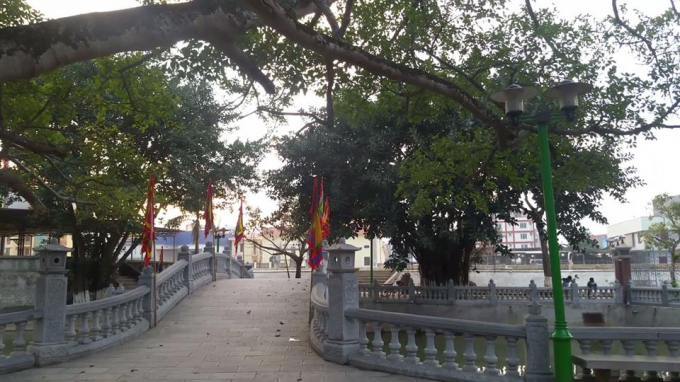 Trung t&acirc;m của Lễ hội l&agrave; Đ&igrave;nh l&agrave;ng.