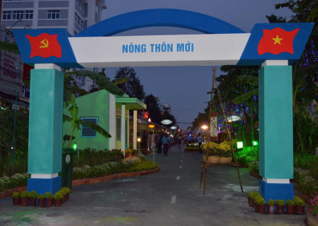 &nbsp;Cổng m&ocirc; h&igrave;nh n&ocirc;ng th&ocirc;n mới