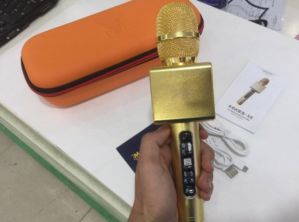 Mic v&agrave;ng c&oacute; gi&aacute; khoảng 1 triệu đồng