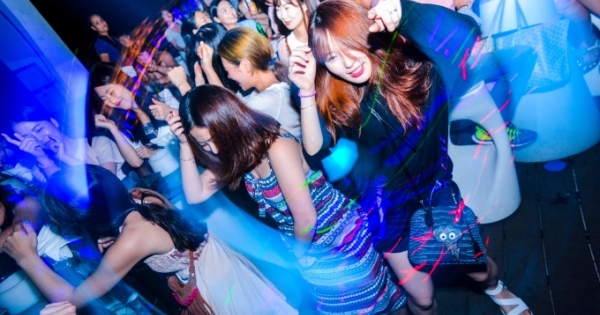 Ca sĩ Sĩ Thanh sẽ cháy hết mình với ‘Đêm Triệu Đô’ Tết 2017 tại Sky36