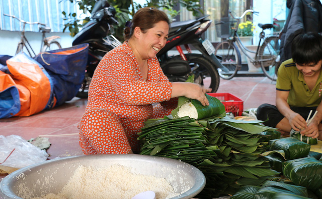 V&agrave;o những ng&agrave;y cao điểm, một gia đ&igrave;nh