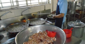 Thêm số điện thoại tiếp nhận phản ánh thực phẩm bẩn dịp Tết Nguyên đán