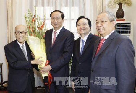 Chủ tịch nước Trần Đại Quang thăm, chúc Tết các trí thức tiêu biểu của thủ đô Hà Nội